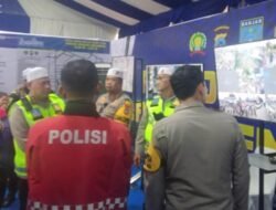 Kapolda Kalsel Pantau Pengamanan Jemaah Pengajian Rutin Momen 5 Rajab di Sekumpul