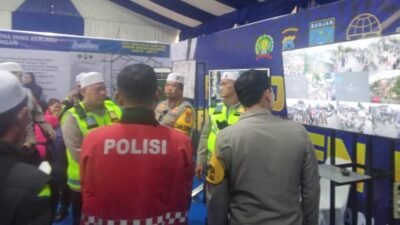 Kapolda Kalsel Pantau Pengamanan Jemaah Pengajian Rutin Momen 5 Rajab di Sekumpul