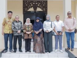 Komisi I DPRD Kalsel Tinjau Progres Pembangunan Anjungan Pasar Terapung di TMII