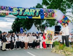 Dahsyat! Jalan Santai Batfest Diikuti 30 Ribu Peserta, Hadiah Dari 100 Bertambah Menjadi 200 Paket Umroh