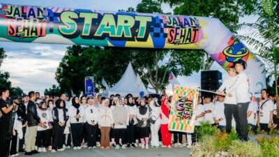 Dahsyat! Jalan Santai Batfest Diikuti 30 Ribu Peserta, Hadiah Dari 100 Bertambah Menjadi 200 Paket Umroh