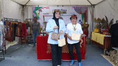 Hadiri Pembukaan BATFEST 2025, Ketua Dekranasda Tanah Bumbu Dorong UMKM Jadi Motor Ekonomi Kreatif