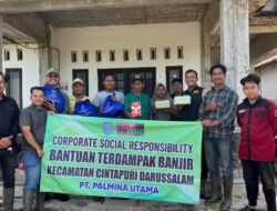 PT Palmina Distribusikan Bantuan Paket Sembako Warga Terdampak Di Kecamatan Cintapuri