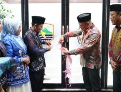 Dorong Pelayanan Publik Lebih Optimal, Pemkab Kotabaru Resmikan Kantor Desa Tegalrejo