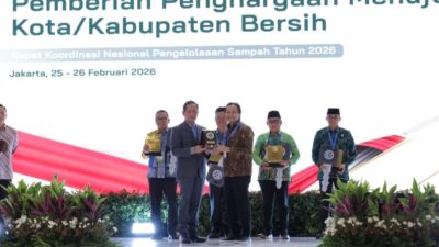 Gubernur Muhidin Raih Penghargaan Nasional Pembina Terbaik Pengelolaan Sampah Tahun 2026