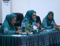 Rapat Bulanan PKK Kabupaten Tanah Bumbu, Ketua TP PKK Evaluasi Kinerja 2025 dan Dorong Semangat 2026