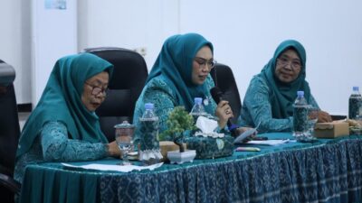 Rapat Bulanan PKK Kabupaten Tanah Bumbu, Ketua TP PKK Evaluasi Kinerja 2025 dan Dorong Semangat 2026