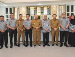 Dekatkan Layanan Hukum ke Masyarakat, Gubernur Muhidin Dukung Peresmian Posbankum