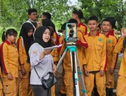 Belajar Theodolite dan GPS, Siswa SMK PP Kementan Asah Kompetensi Teknis