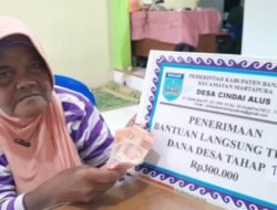 Pemerintah Desa Cindai Alus Martapura Salurkan BLT Desa Tahap Akhir 2025