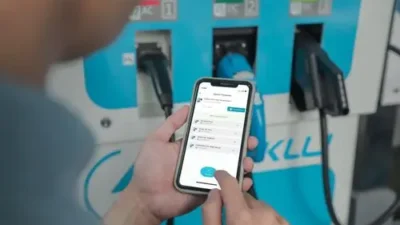 Permudah Mobilitas Kendaraan Listrik, PLN Operasikan 4.655 SPKLU Sepanjang 2025