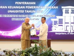 Gubernur Kalsel Serahkan LKPD Tahun 2025 ke BPK RI
