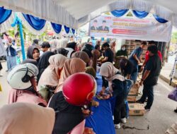 Pemkab Kotabaru Gelar Pasar Murah Jelang Idulfitri 1447 Hijriah di Siring Laut