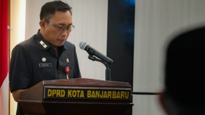 Sekda Banjarbaru Tanggapi Pandangan Umum Fraksi Terhdap Tiga Raperda