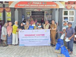 Peringati Hari Kartini, Srikandi PLN Tebar Kepedulian Lewat Aksi Berbagi