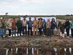 Pacu Swasembada Pangan, Kementan Gelar Tanam Serentak di Seruyan