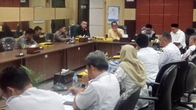 Pansus Pembahasan LKPJ Tahun 2025 Evaluasi Kinerja Bupati Banjar