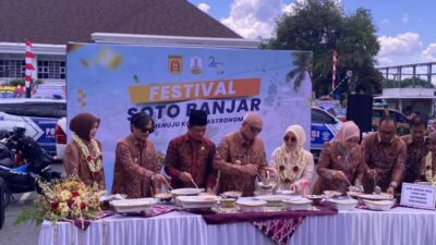 15 Ribu Porsi Soto Banjar Dibagikan Gratis Pada Puncak Hari Jadi Ke-27 Banjarbaru