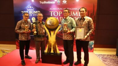 Gubernur Muhidin Raih Penghargaan TOP Pembina BUMD 2026