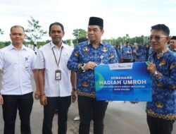 Bank Kalsel Cabang Kotabaru Serahkan Hadiah Undian Kredit Multiguna