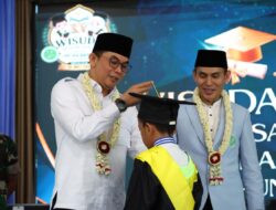 Bupati Andi Rudi Latif Wisuda 1.200 Santri TKA-TPA, Tegaskan Pentingnya Generasi Qur’ani