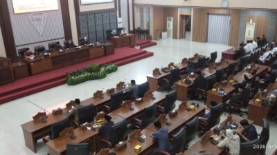 DPRD Kabupaten Banjar Gelar Paripurna Pandangan Umum Fraksi Terhadap Dua Raperda Daerah