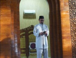 Sekda HSS Ikuti Salat Idul Adha di Masjid Islamic Center