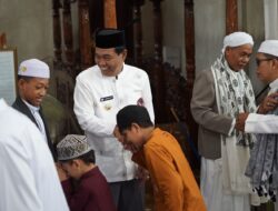 Bupati HSS Salat Idul Adha Bersama Warga Sungai Raya