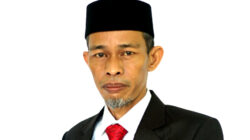 Profil Singkat Kiai Husin, Pimpinan Pondok Pesantren Darul Hijrah Putri Martapura