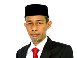 Profil Singkat Kiai Husin, Pimpinan Pondok Pesantren Darul Hijrah Putri Martapura
