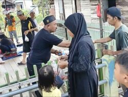 PT AM Bandarmasih Tebar Kepedulian, Warga Mantuil Nikmati Daging Kurban Iduladha