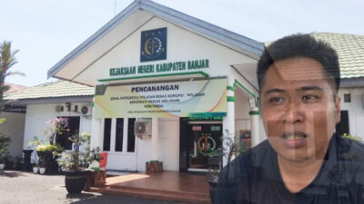 Kantor Kejari Banjar dengan insert Mantan Kepala Desa Batu Tanam, Kecamatan Simpang Empat, Kabupaten Banjar.