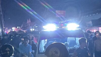 Warga Geger, Kobaran Api Melalap Toko di Komplek Arshila Residen