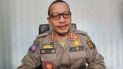 Satpol PP Banjarbaru Tunda Eksekusi Ruko yang Diduga Langgar Sempadan Sungai