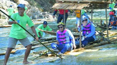 Festival Bamboo Rafting 2026 Sukses Digelar Promosikan Wisata Kalsel
