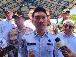 Bupati Banjar Tinjau Pilkades Serentak, Harapkan Lahir Pemimpin Desa Sesuai Aspirasi Masyarakat