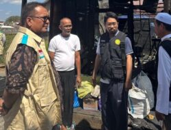 Peduli Sesama, YBM PLN Salurkan Bantuan bagi Korban Kebakaran Antasan Senor