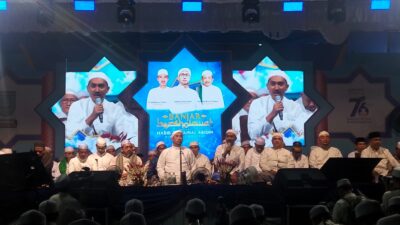 Ribuan Jemaah Larut Dalam Banjar Berselawat, Doa Untuk Banjar Menggema di Martapura