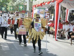 Karnaval Kemerdekaan Meriahkan HUT RI di HSS