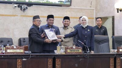 Ekonomi Kalsel Ditarget Tumbuh 6,5 Persen pada 2027, Kemiskinan Dipatok 3,41 Persen