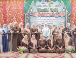 Maulid Nabi di DPRD Kalsel, Gatriwara dan DWP Tekankan Akhlak Rasulullah dalam Pelayanan Publik