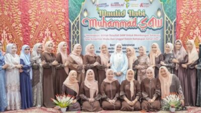 Maulid Nabi di DPRD Kalsel, Gatriwara dan DWP Tekankan Akhlak Rasulullah dalam Pelayanan Publik
