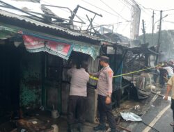 Belasan Rumah dan Kios di Pasar Lama Laut Ludes Terbakar