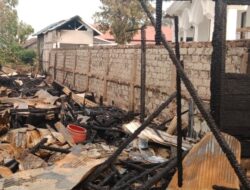 Warga Alalak Selatan Dikagetkan Kobaran Api